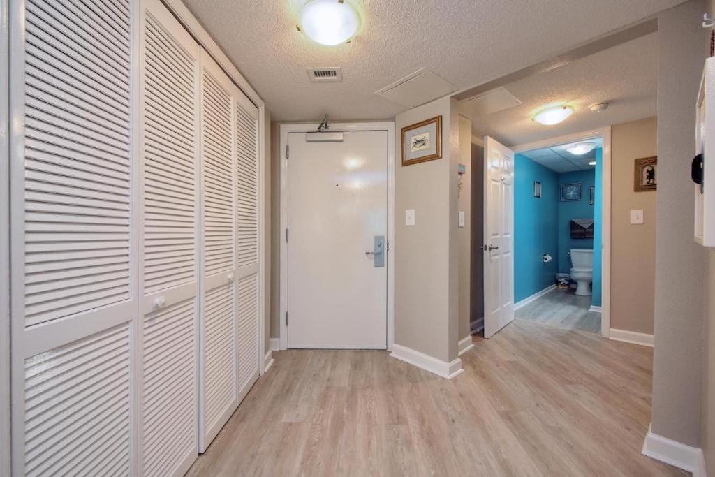 Вілла 2501 S Ocean Blvd, 0813 - Ocean View Sleeps 8 Мертл-Біч Екстер'єр фото